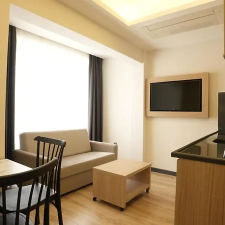 Alesta Seaside ホテル フェティエ