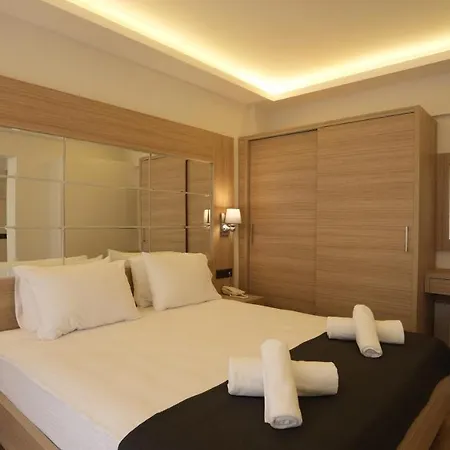 Alesta Seaside フェティエ